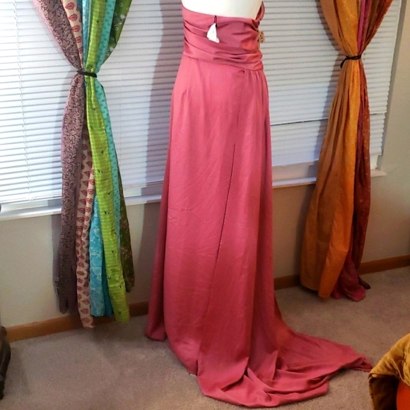 BOOHOO Pink Satin Evening Gown - Picture 7 of 8